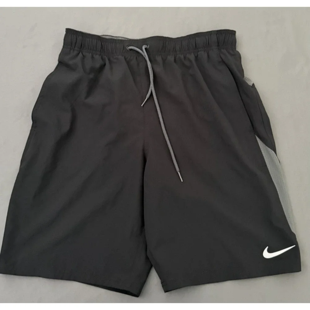 Nike Core Contend Volley Swim Trunks Men's Size Medium Black Drawstring Lined